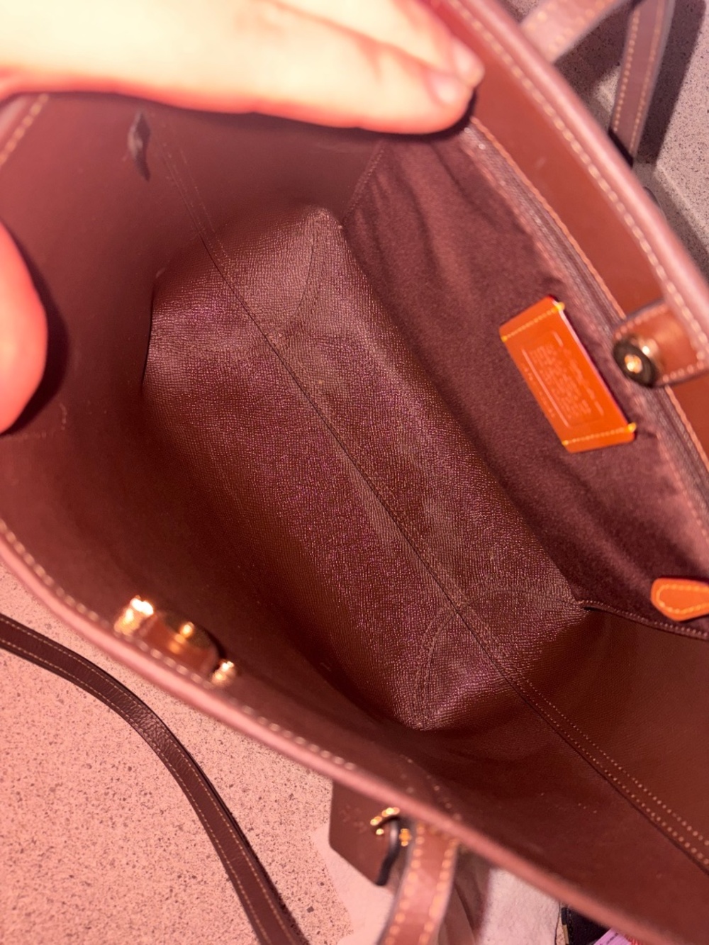 Coach Outlet Medium City Tote Bag - Picture 6 of 6